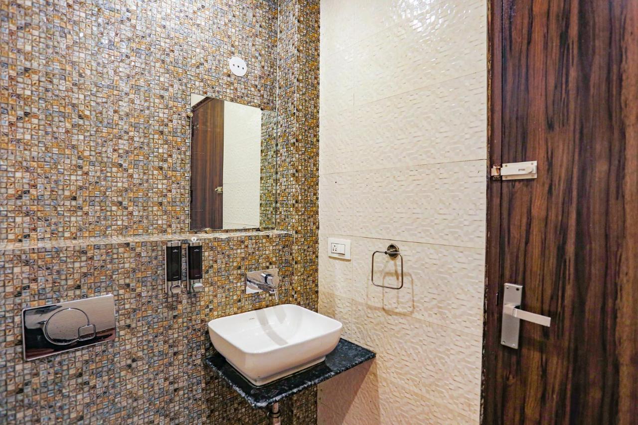 Fabhotel Novel Suites - Nr Yashobhoomi Convention Centre نيودلهي المظهر الخارجي الصورة