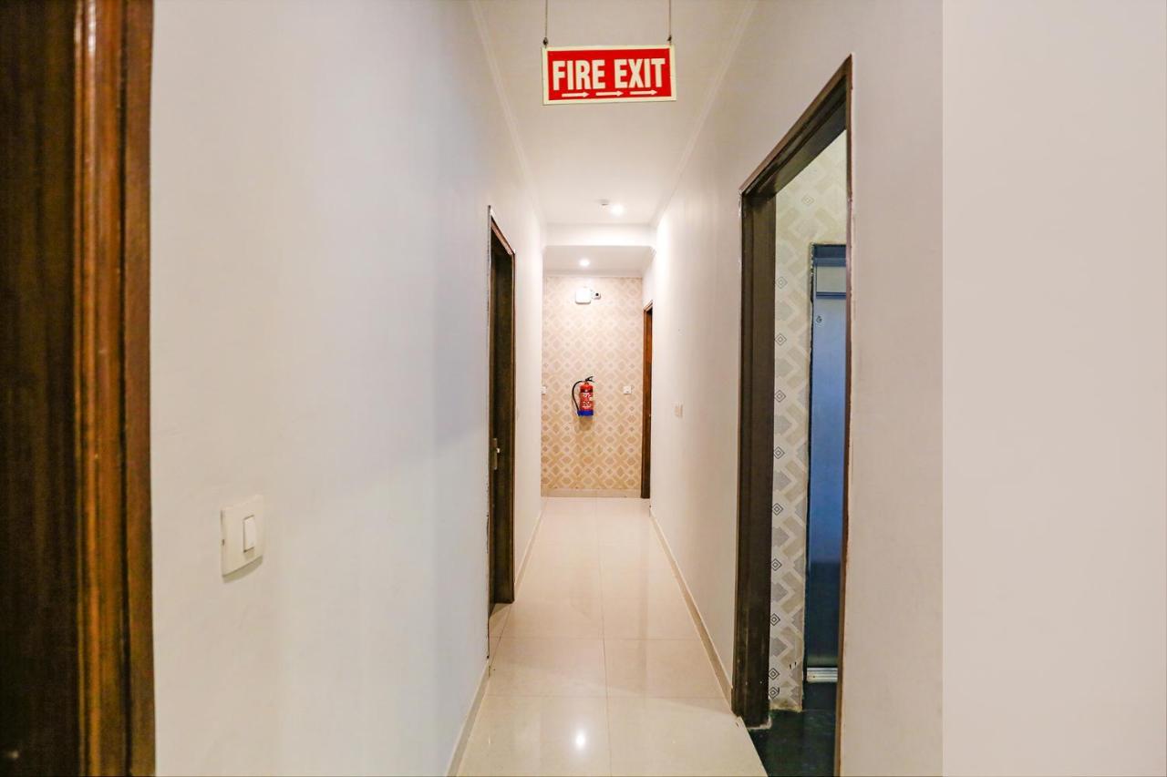 Fabhotel Novel Suites - Nr Yashobhoomi Convention Centre نيودلهي المظهر الخارجي الصورة